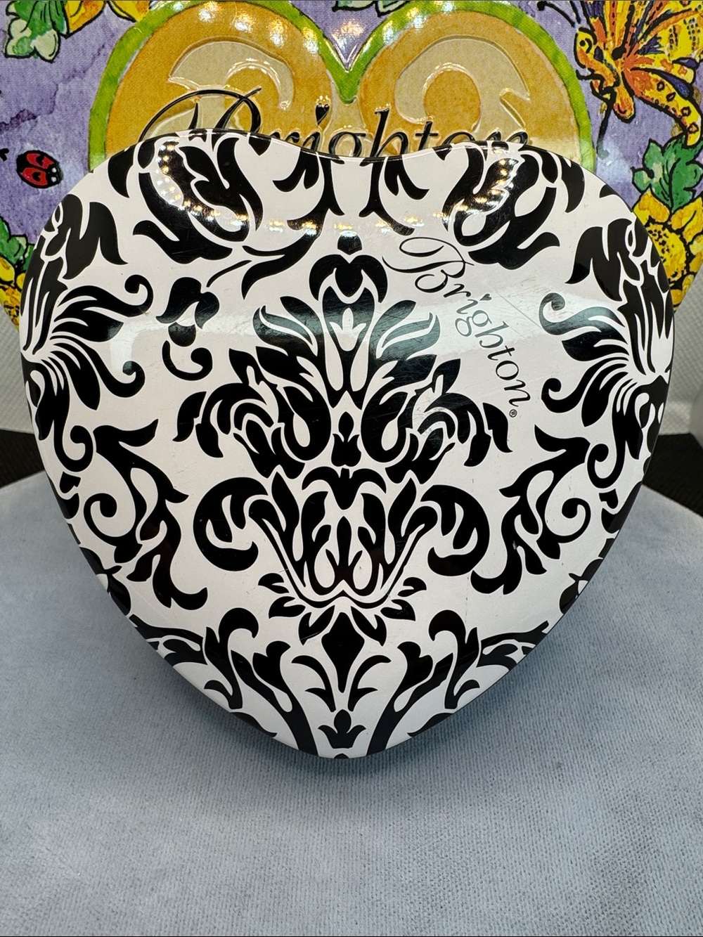 Brighton Hearts Tin set (2) - Picture 2 of 10